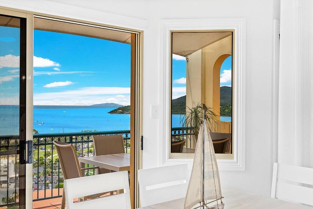 Aqua Vista Apartment Airlie Beach Exterior photo