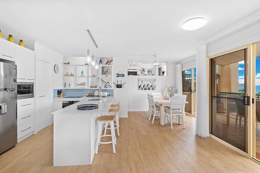 Aqua Vista Apartment Airlie Beach Exterior photo
